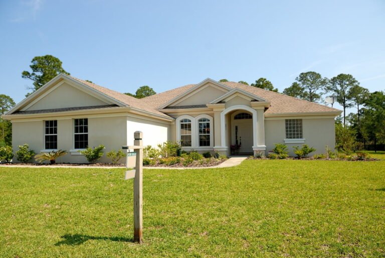 Elevating Your Villa with a Picture-Perfect Lawn